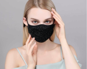 Crystal Face Mask - Black - Modeled